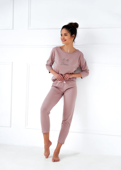 pyjama femme en coton, pyjama légé, pyjama chaud, ensemble pyjama femme, pyjama chic, pyjama élégant