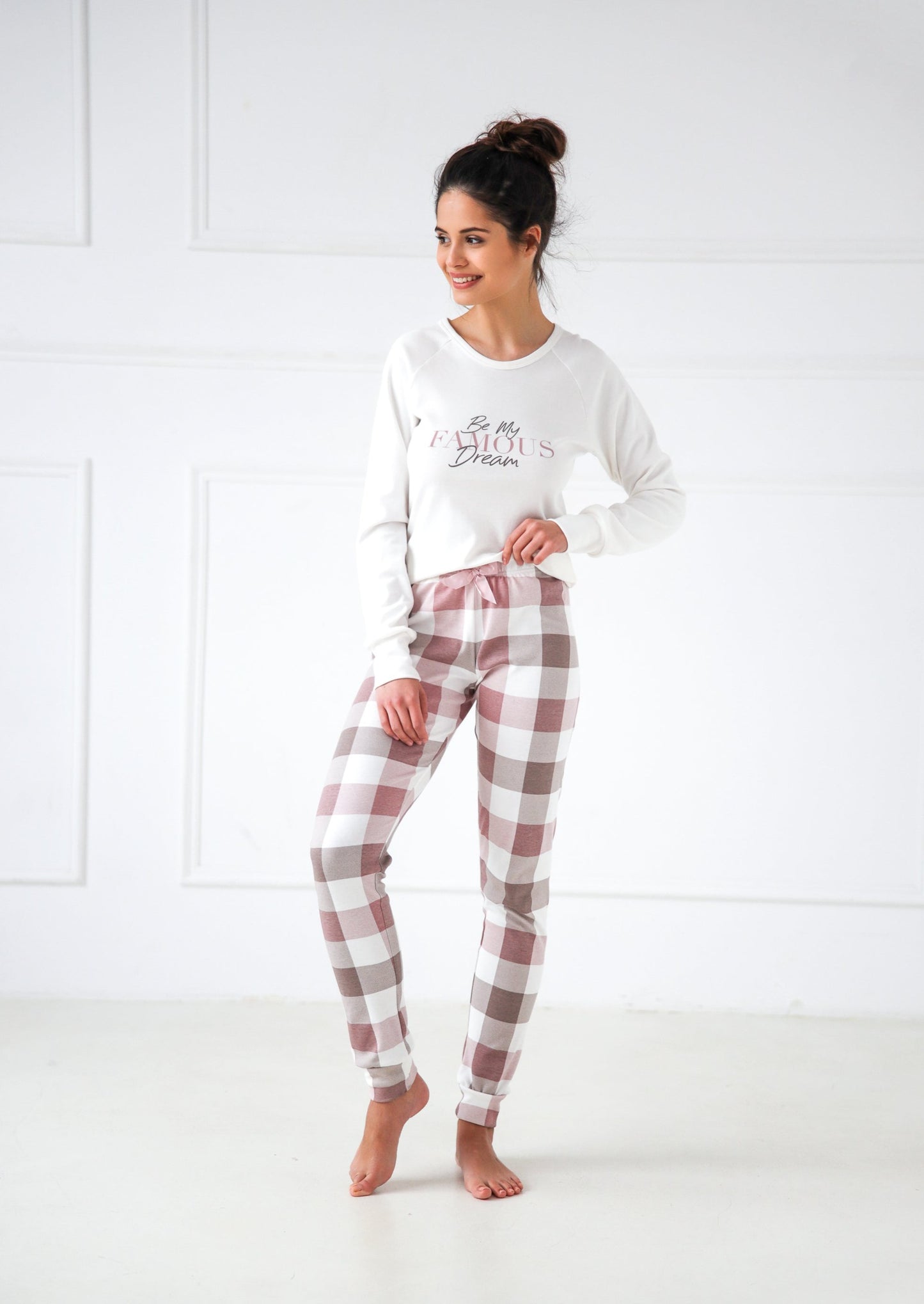 JOSELYN, Pajamas with gingham pants and long-sleeved t-shirt, 100% cotton